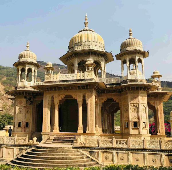 Golden Triangle Tour with Varanasi （8 Days / 7 Nights）