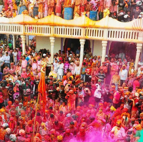 Golden Triangle Tour with Holi Celebration (6 Days)