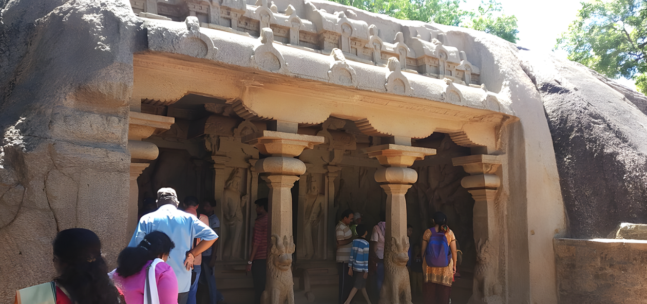 Kanchipuram & Mahabalipuram Same Day Tour from Chennai